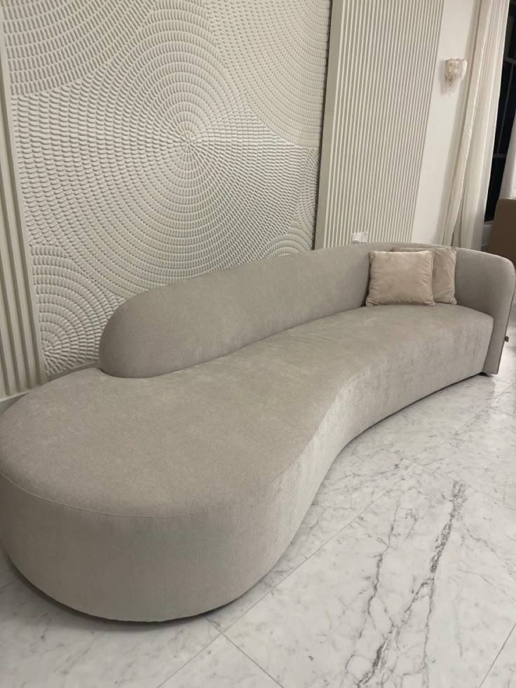 ჰოლის დივანი, მისაღების დივანი